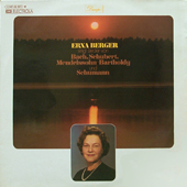 Singt Lieder Von Bach, Schubert, Mendelssohn-Bartholdy Und Schumann